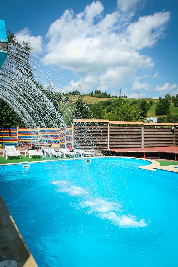 Chagari Hotel Slavskoje Eksteriør bilde