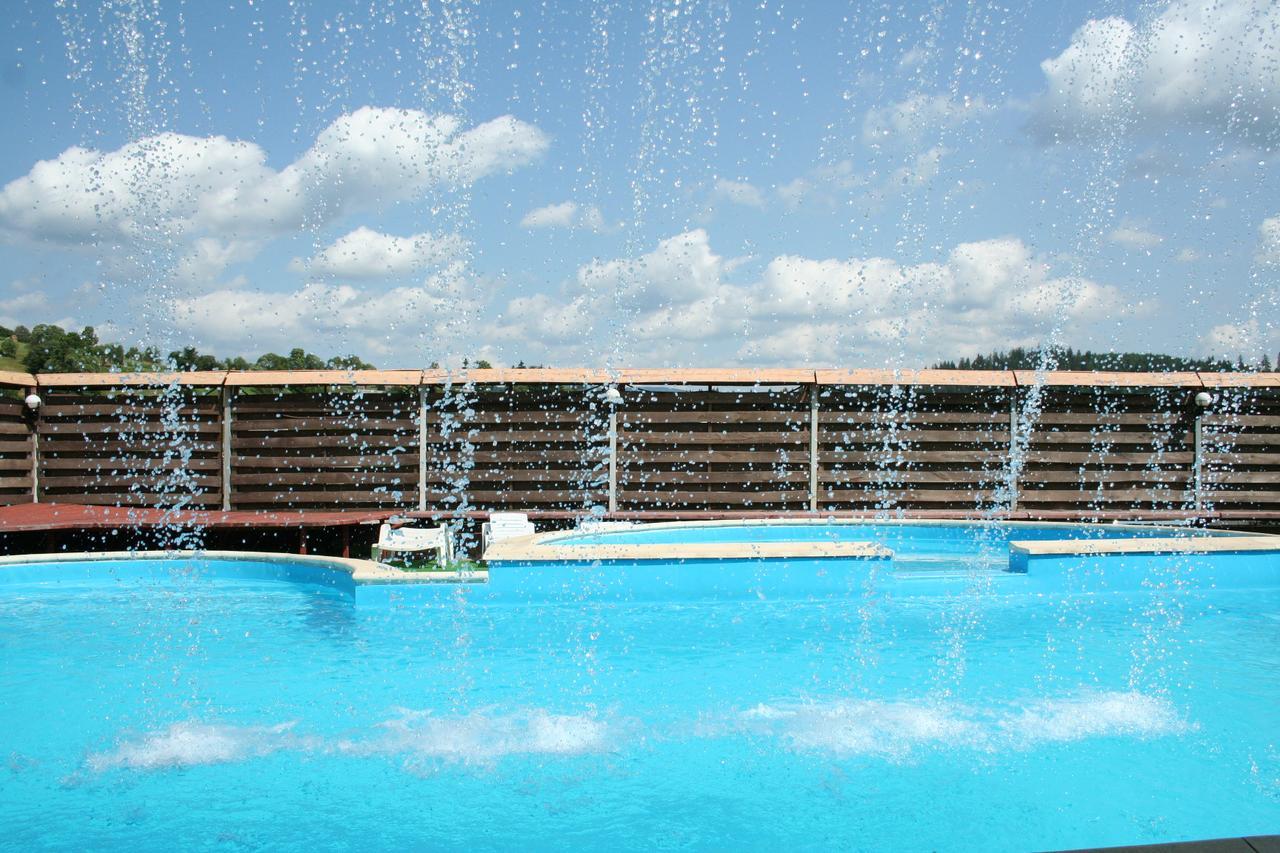 Chagari Hotel Slavskoje Eksteriør bilde